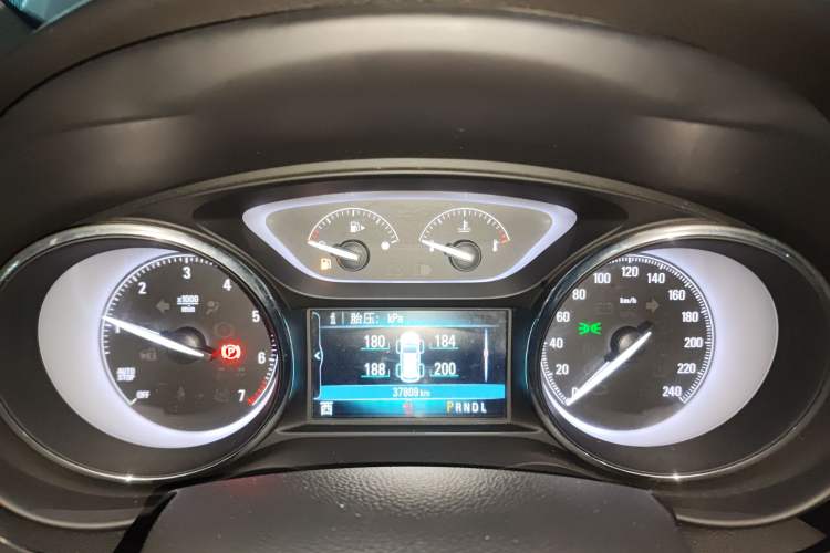 Used Buick Envision 2020 20T Two-Wheel Drive Leading Version
