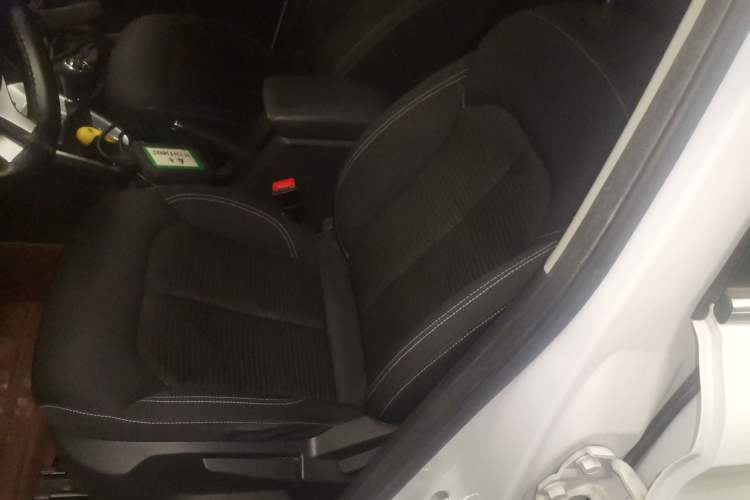 Used Roewe RX3 2020 1.6L Manual - Ultra-Fresh Entry Version