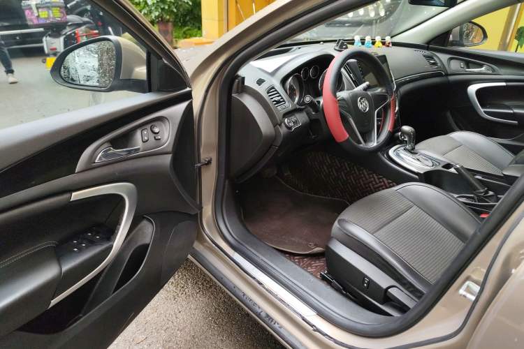 Used Buick Regal 2015 1.6T Leading Technology Model
