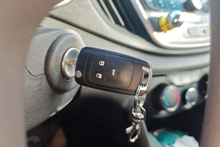 Used Chevrolet Cavalier 2019 320 Manual Enjoyment Edition
