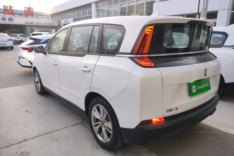 Used Bestune NAT 2022 Comfortable Travel Battery-Swap Version 100kW 414km