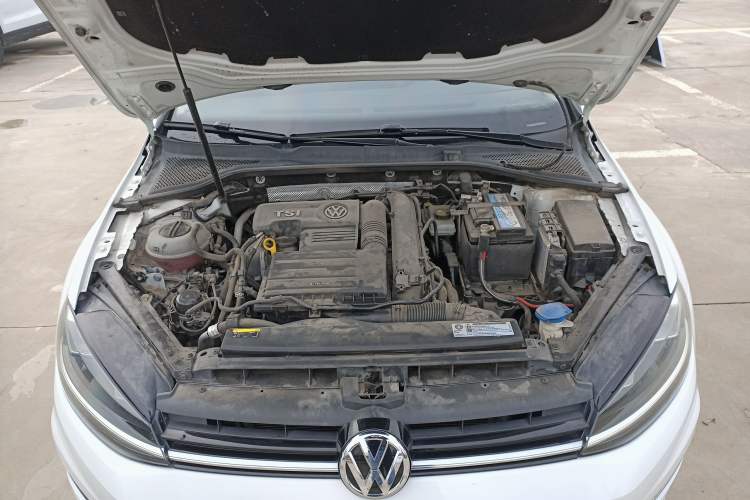 Used Volkswagen Golf 2020 200TSI DSG Comfortable and Ambitious Edition
