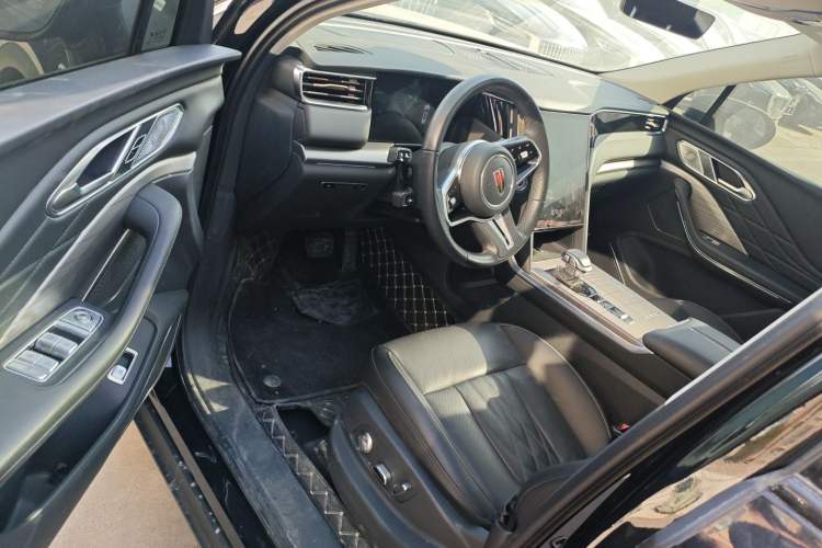 Used Hongqi HS7 PHEV 2024 2.0T PHEV Four-Wheel Drive Flagship Edition 6 Seats
