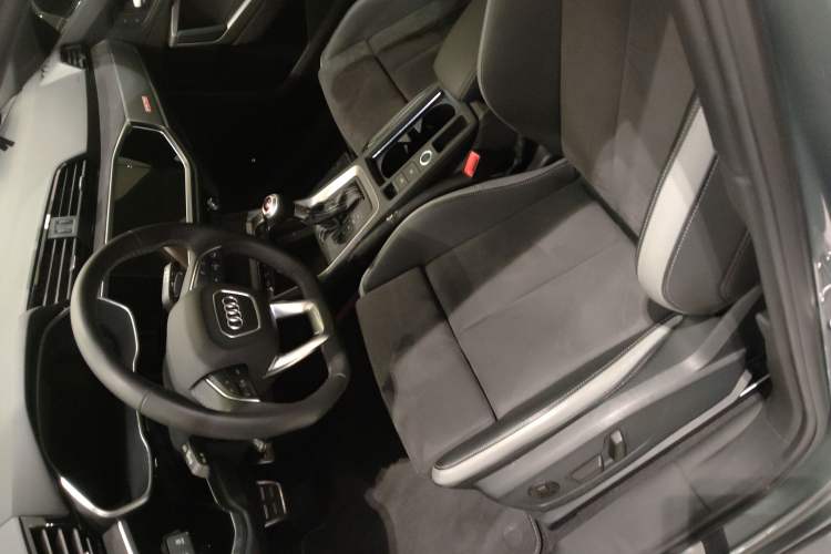 Used Audi Q3 2023 Updated 45 TFSI quattro Stylish and Dynamic Edition
