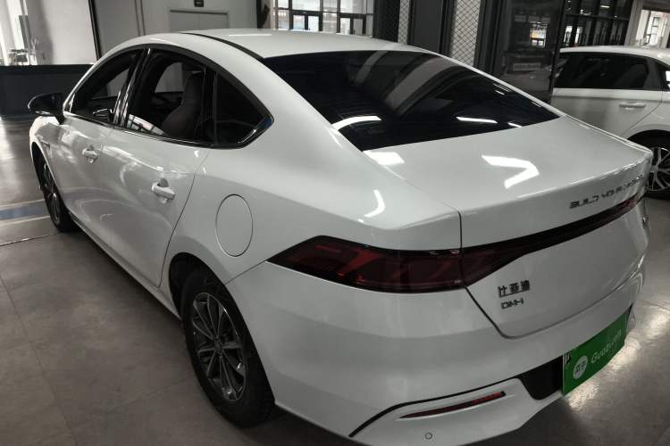 Used BYD Qin PLUS 2024 HONOR Edition DM-i 55KM Leading Model
