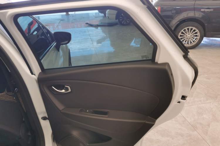 Used Renault Captur 2018 TCe190 Urban Style Edition
