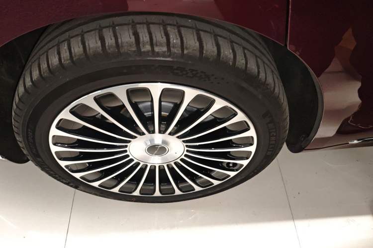 Used Hima Stelato S9 2025 Extended-Range Ultra
