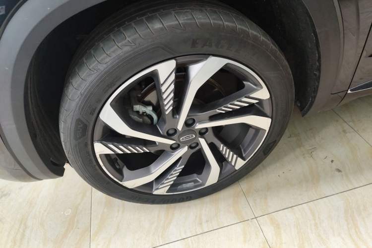 Used Geely Auto Monjaro L 2023 2.0TD High-Power Automatic Two-Wheel Drive Flagship Version