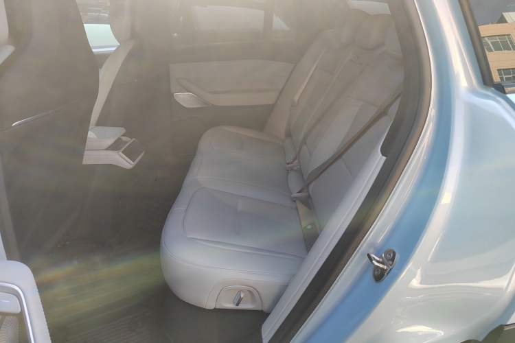 Used Nio ES6 2024 75 kWh
