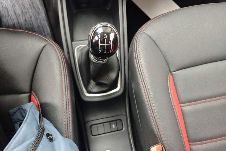 Used Haval H1 2015 1.5L Manual Luxury Model