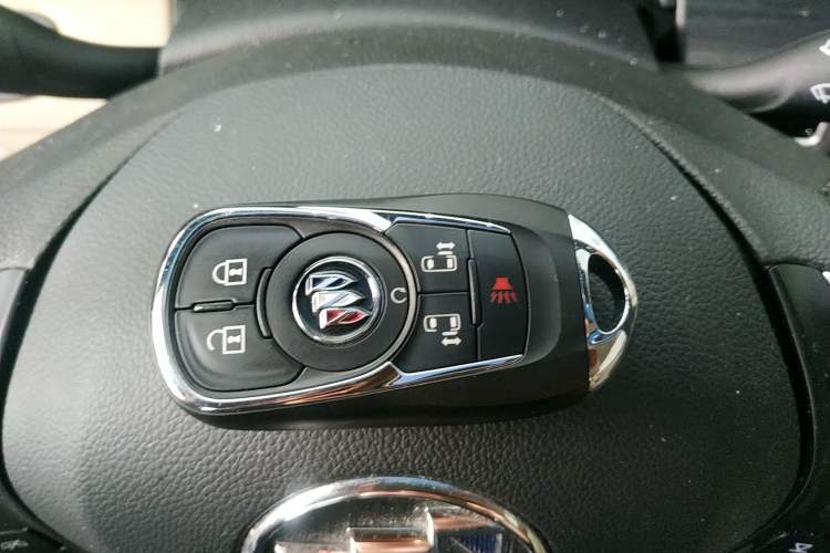 Used Buick GL8 2023 ES Lu Zun Deluxe Model
