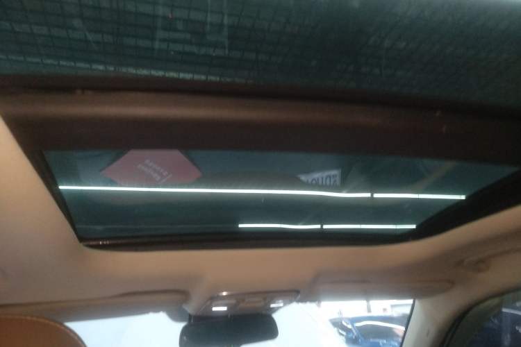 Used Geely Auto Emgrand X7 Sport 2016 1.8TD Automatic ZhiZun Version
