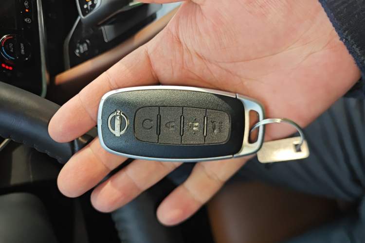 Used Nissan Terra 2024 380 VC-TURBO Four-Wheel Drive Prestige Edition 6 Seats
