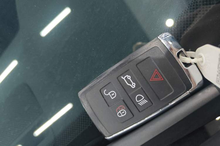 Used Land Rover Discovery Sport 2024 Performance Tech Edition