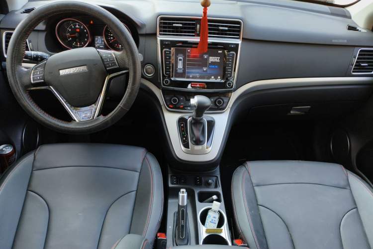 Used Haval H6 2017 Red-Label Sport Edition 1.5T Automatic Two-Wheel Drive Luxury Model
