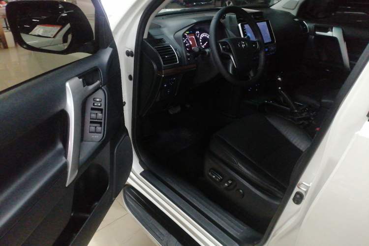 Used Toyota Prado 2018 3.5L Automatic TX-L