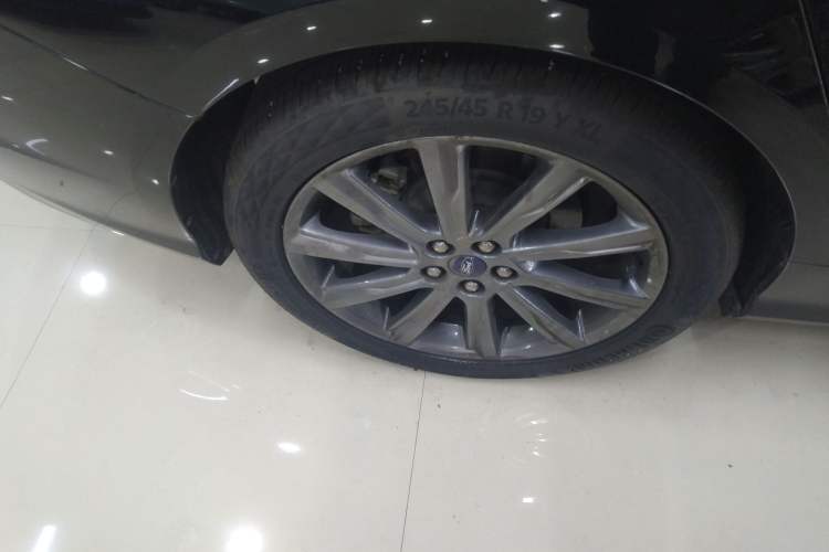 Used Ford Taurus 2019 EcoBoost 245 Premium Edition