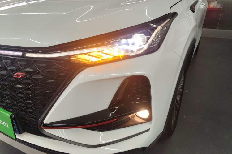 Used Changan CS75 PLUS 2021 1.5T Automatic Luxury Version
