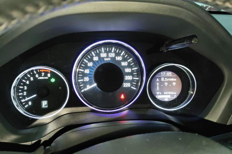 Used Honda Vezel 2015 1.8L CVT 2WD Luxury Model