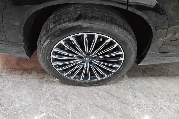 Used Chery Tiggo 9 C-DM 2025 1.5T 106KM Ultra-Comfort Version 7 Seats Lithium Iron Phosphate