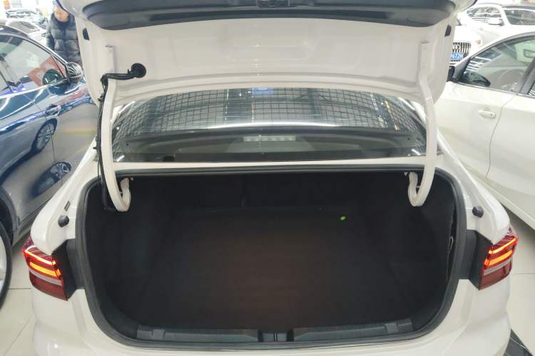 Used Volkswagen Lavida 2022 1.5L Automatic Vision Edition