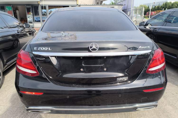 Used Mercedes-Benz E-Class 2019 E 200 L 4MATIC