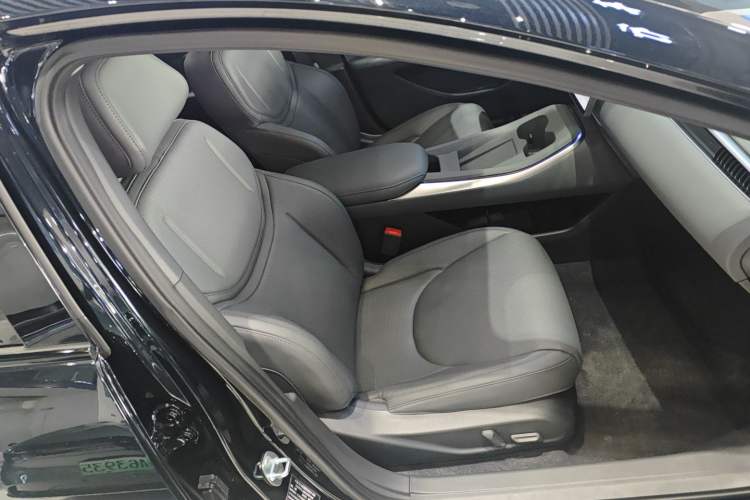 Used XPeng MONA M03 2024 620 with Ultra-Long Range
