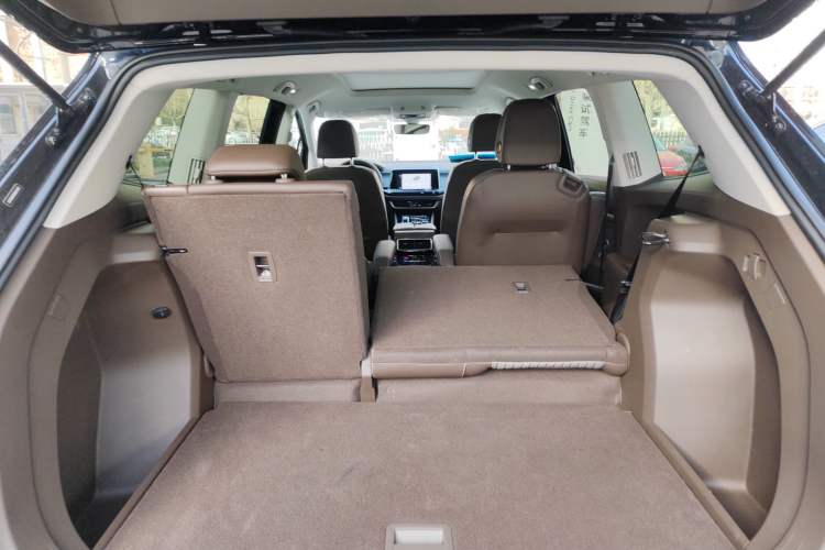 Used Volkswagen Viloran 2024 330TSI Business Edition
