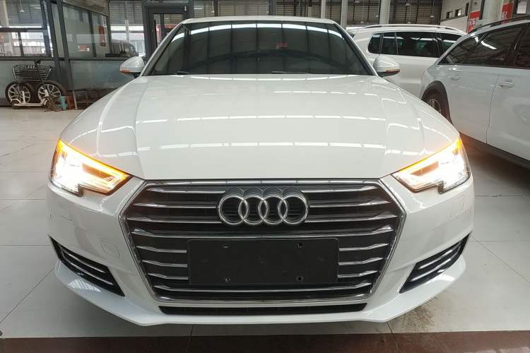 Used Audi A4L 2018 30th Anniversary Edition 40 TFSI Trendy Model
