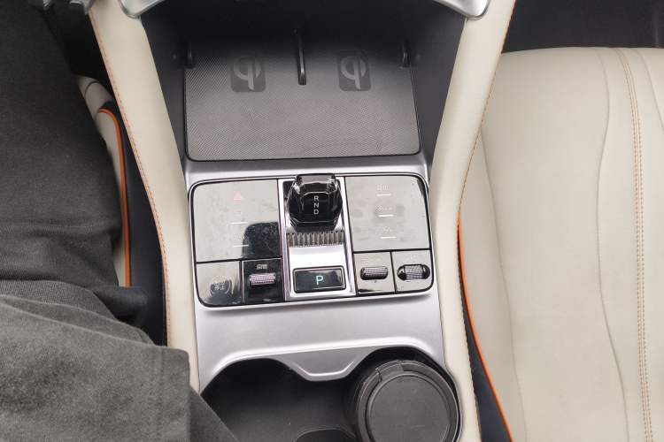 Used BYD Song PLUS New Energy 2024 Honor Edition EV 520km Premium Model
