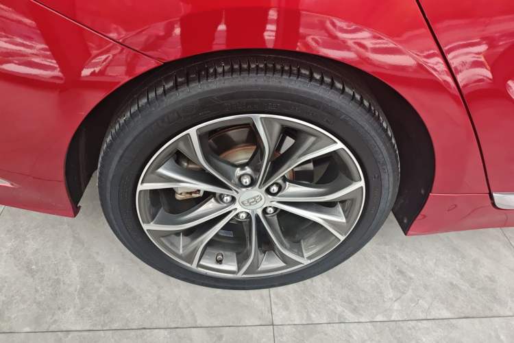 Used Geely Auto Emgrand GT 2018 1.5T MHEV Yaozun Edition