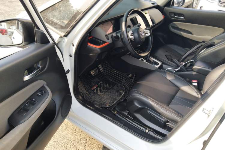 Used Honda LIFE 2021 1.5L CVT SPORT Heartbeat Edition
