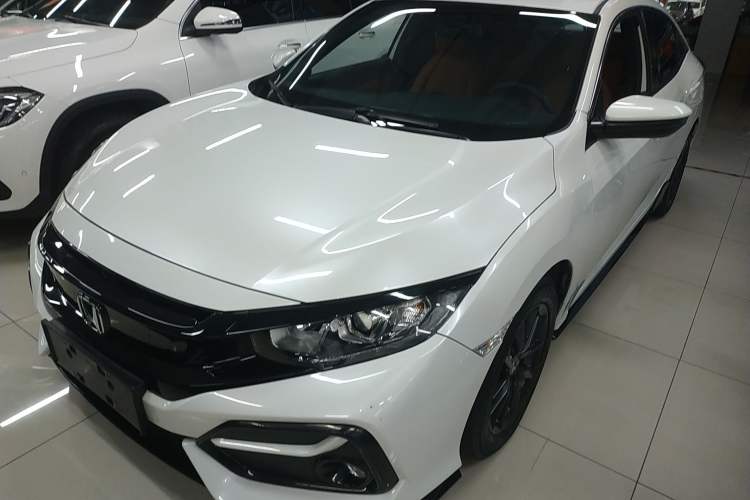 Used Honda Civic 2021 HATCHBACK 220TURBO CVT New Trendsetter