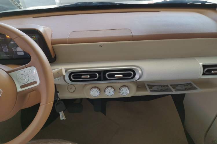 Used Wuling Hongguang MINIEV 2024 3rd Generation 215km Youth Edition