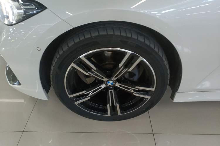 Used BMW 3 Series 2024 325i M Sport Package
