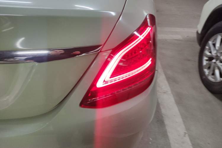 Used Mercedes-Benz C-Class 2019 C 180 L Fashion Edition Sport Version
