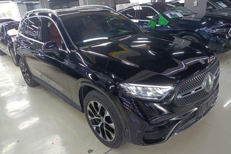 Used Mercedes-Benz GLC 2024 GLC 260 L 4MATIC Luxury Model 5 Seats