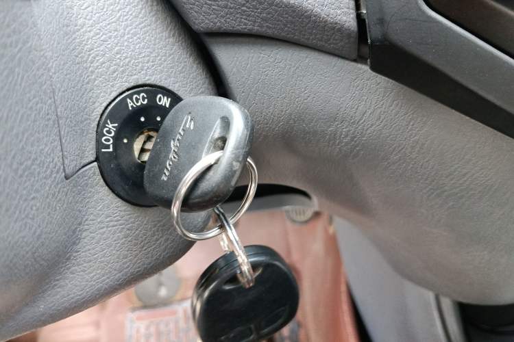 Used Geely Auto Diamond 2013 1.5L Manual Elite Model
