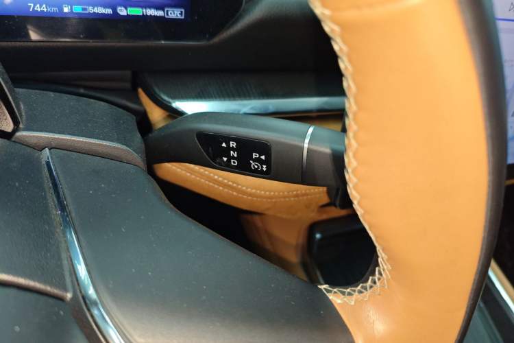 Used Mazda EZ-6 2024 Range-Extended 200 Luxury Edition
