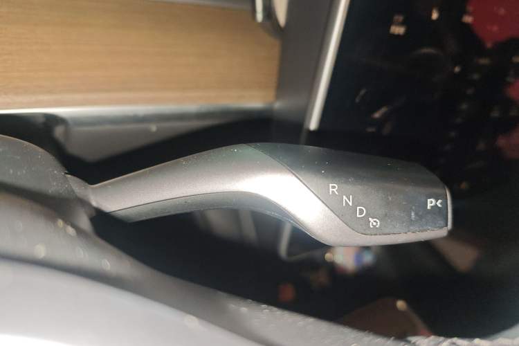 Used Tesla Model Y 2022 Rear-Wheel-Drive Version
