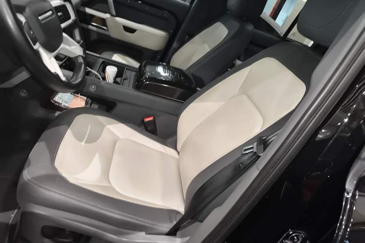 Used Land Rover Defender 2023 110 3.0T P400 Dark Edition