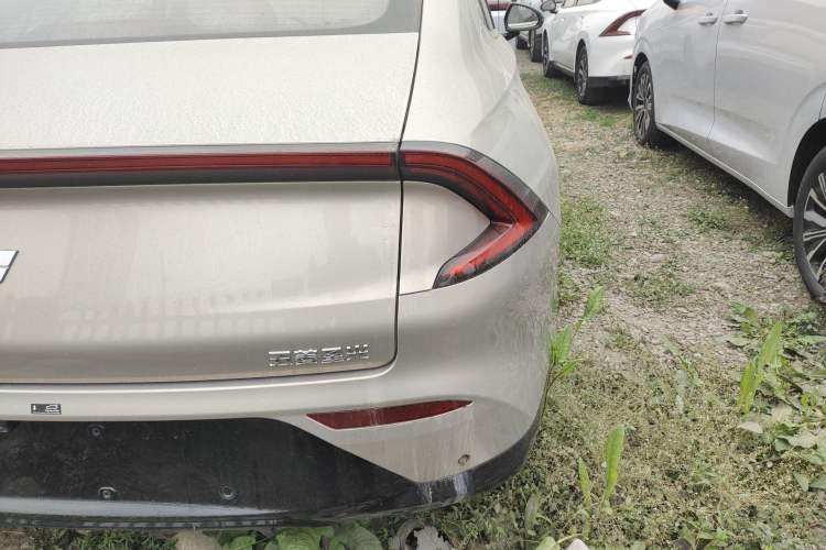 Used Wuling Xingguang 2024 Co-Creation Edition 510 Advanced Model