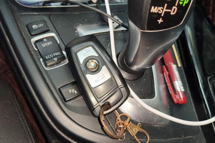 TDK.VehicleDetails.img