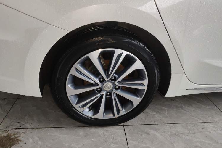 Used Changan Raeton CC 2018 1.5T Automatic Zunya Model China V Standard
