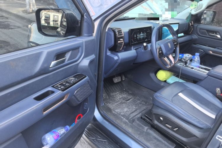 Used JMC DaDao 2023 Pursuer 2.3T Diesel Automatic 4x4 Standard-Wheel Prestige Model