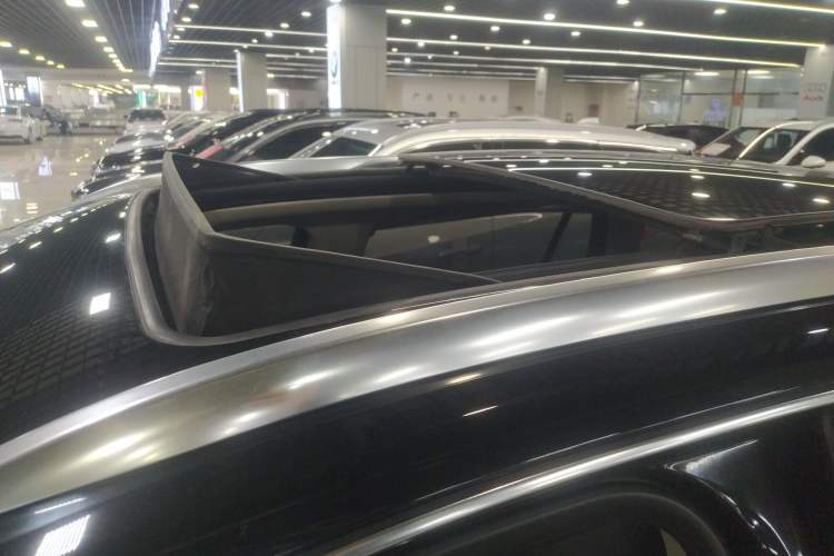 Used Buick Envision 2019 20T Two-Wheel Drive Elite Version China VI Standard
