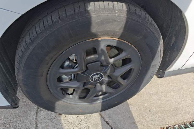 Used BYD Qin PLUS 2023 Champion Edition DM-i 55KM Leading Model
