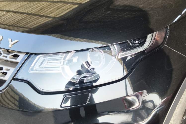 Used Land Rover Discovery Sport 2018 240 PS SE Version