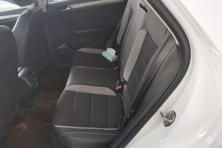 Used Volkswagen T-ROC 2020 280TSI DSG Two-Wheel Drive Advanced Version
