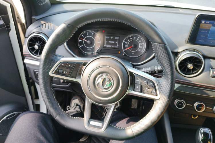 Used Dongfeng Fengon 500 2022 1.5L CVT Enjoyment Version